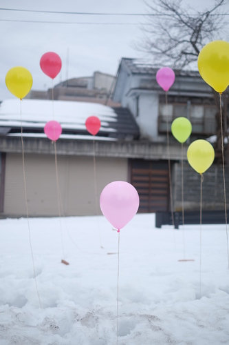 Balloons in a snow