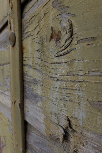 Struttura di parete in legno vecchia