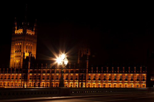 Camere del Parlamento a notte