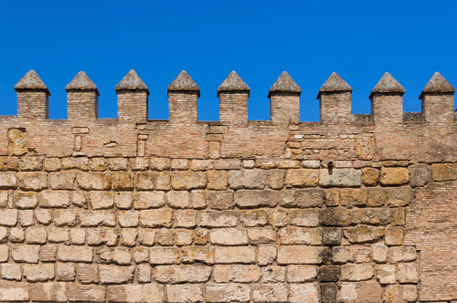 Стіни в Alcazar