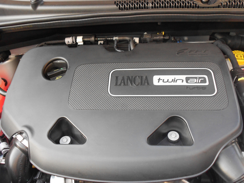 Lancia "СЖЕ" двигатель