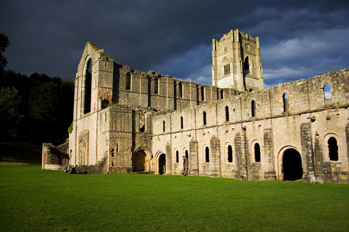 Opatství Fountains Abbey