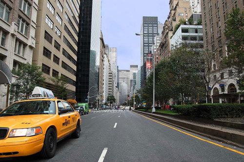 Táxi de Nova Iorque, em uma rua