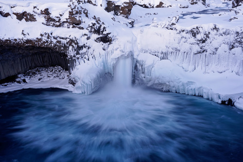Cachoeira congelada