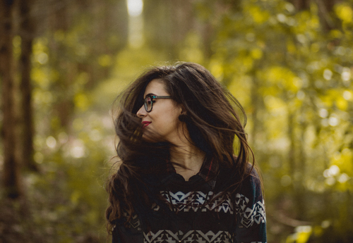 Woman shaking her head