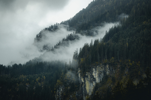 Mist in de Alpen
