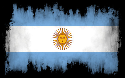 Bandera Argentina con el efecto de la quemadura