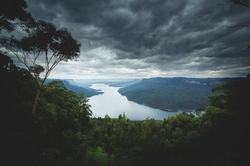 Rivière et son rivage