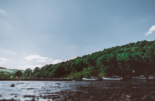 Barcos no lago Ullswater