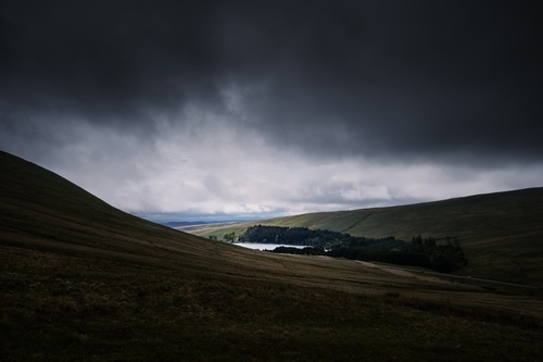 Mörkt i Brecon Beacons, Brecon, Storbritannien