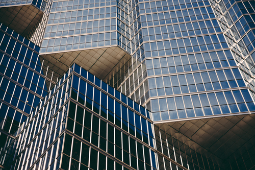 Facade cages building