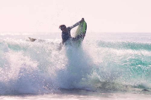 Surfer in Calafia Park, San Clemente, Verenigde Staten