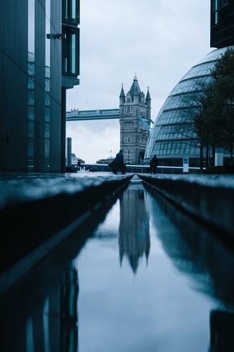 Kanaal en de Tower Bridge