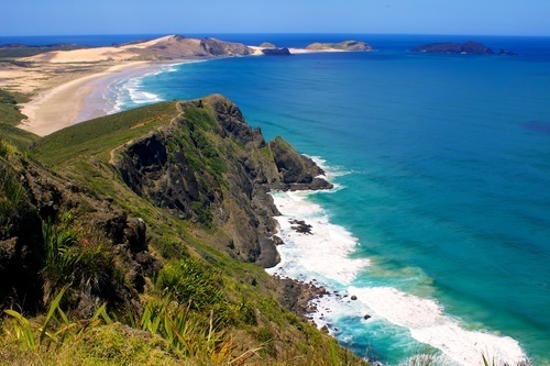 Hermoso Cabo Reinga verde, Nueva Zelanda