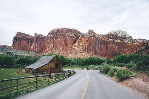 Vägen till Capitol Reef National Park