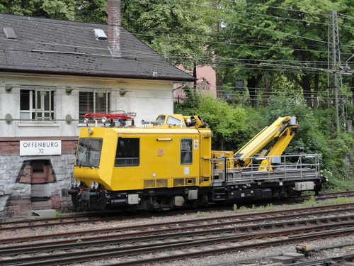 Railway works vehicle