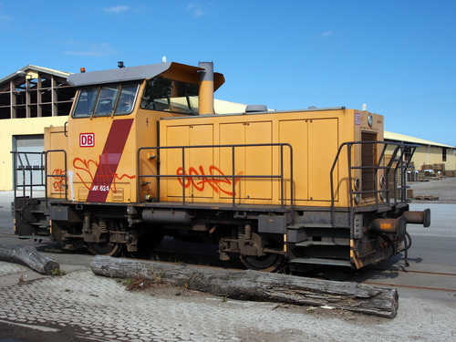 Regional services locomotive