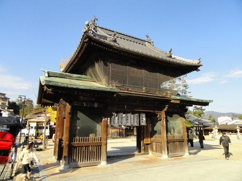 Brána chrámu Daiganji