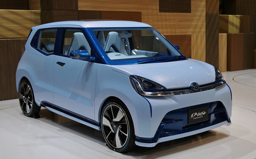 Компактный городской автомобиль Daihatsu D-база