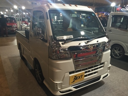 Pick-up de Daihatsu Hijet em exposição