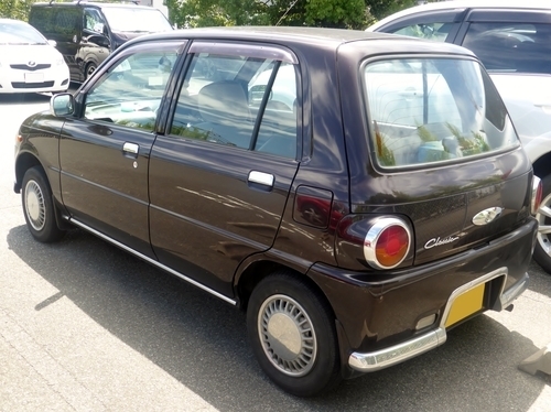 L500S clásico de Daihatsu Mira