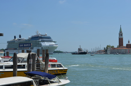 Крейсер в Венеции