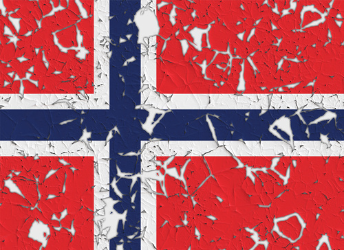 Норвежский флаг слезает