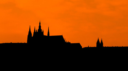 Silhouette du château de Prague