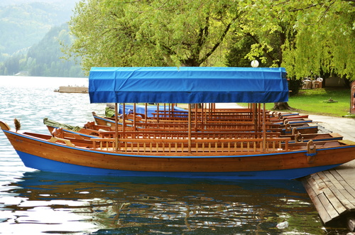 Barcos em Bled