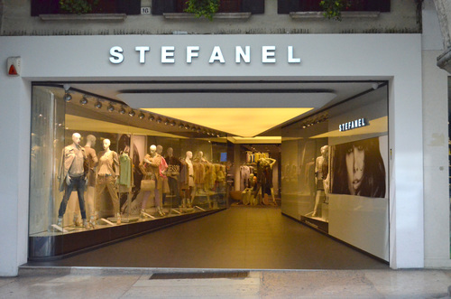 Stefanel tienda