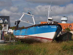 Vieux bateau naufragé
