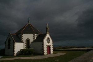 Kostel v bouři
