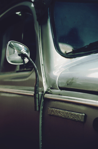 Close-up van vintage zilver Volkswagen