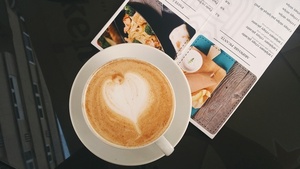 Cartão de café e bebidas