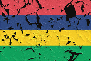 Bandera de Mauricio con agujeros