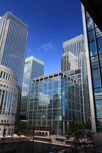 Edificios de oficinas modernos