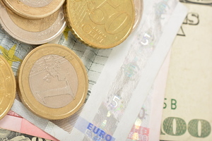Euro monete e banconote da un dollaro
