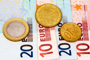 Евро деньги