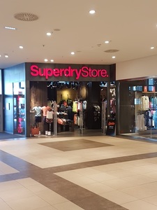 Superdry obchod v Štýrském Hradci