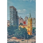 Igreja na cidade