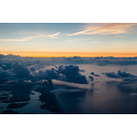 Nuages au-dessus de l’océan drone vue